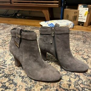 Chic Gray Suede Ankle Booties
